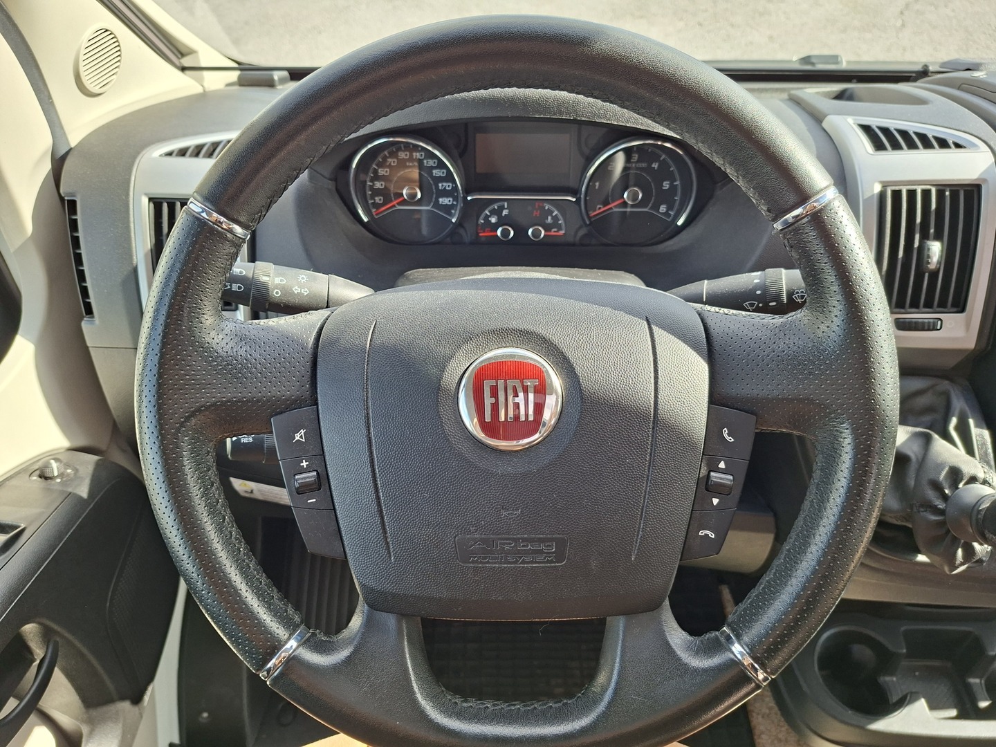 BÜRSTNER NEXXO T690G 2017