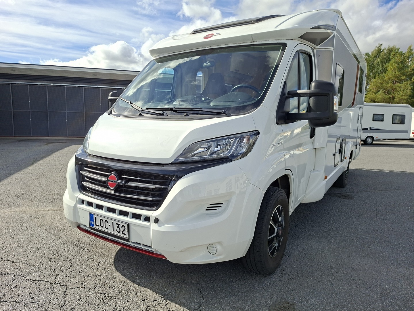 BÜRSTNER NEXXO T690G 2017