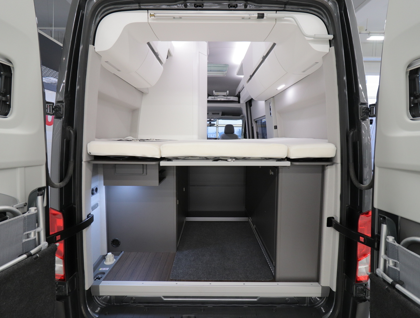 VOLKSWAGEN GRAND CALIFORNIA 600 2023