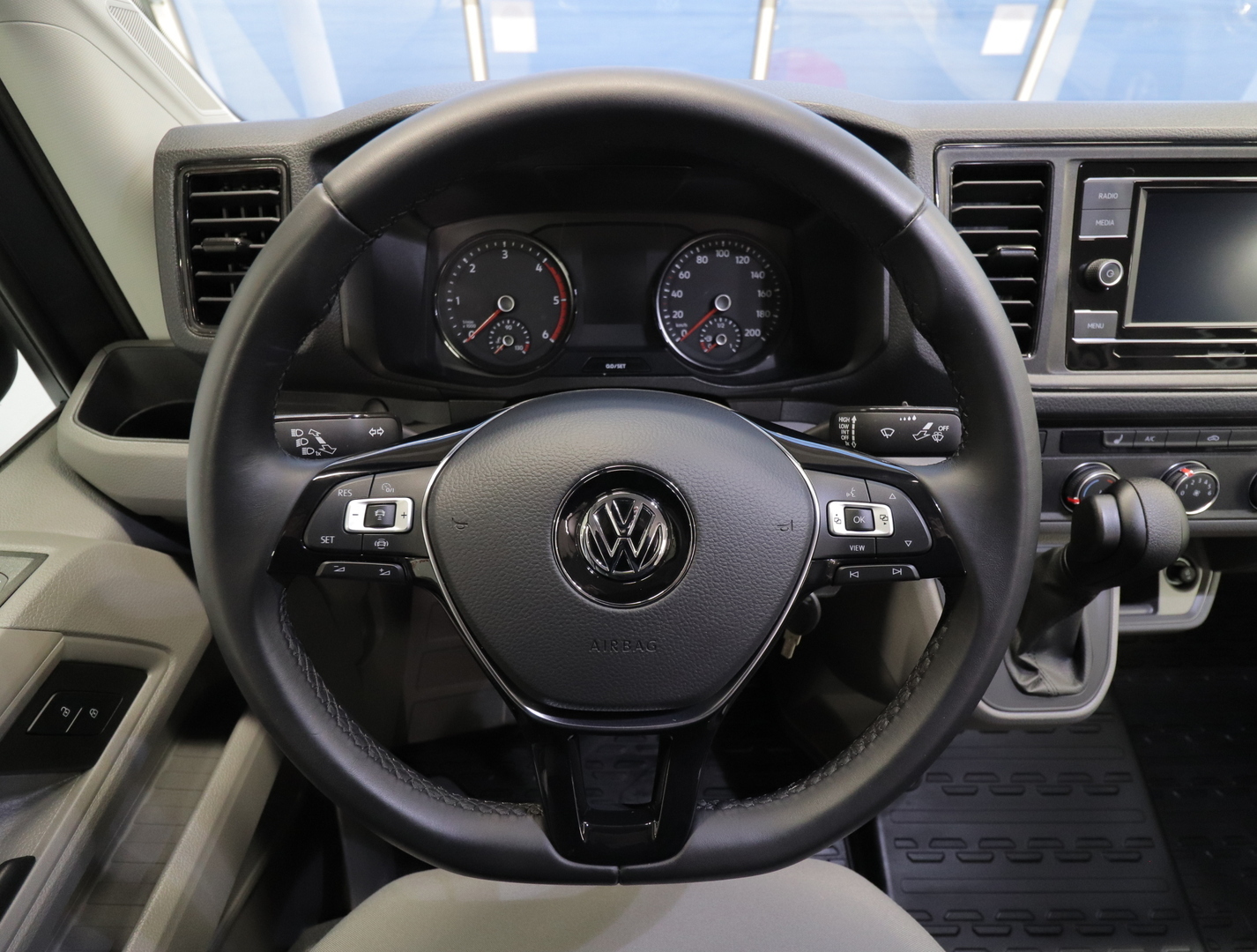 VOLKSWAGEN GRAND CALIFORNIA 600 2023