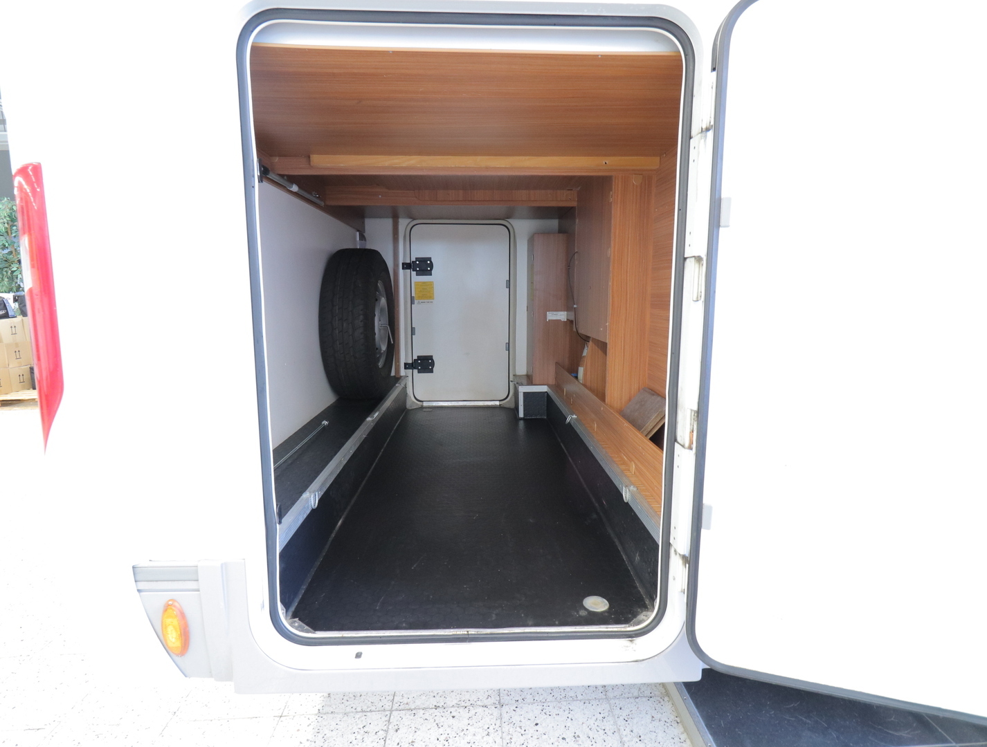 ADRIA CORAL S 670 SL 2011