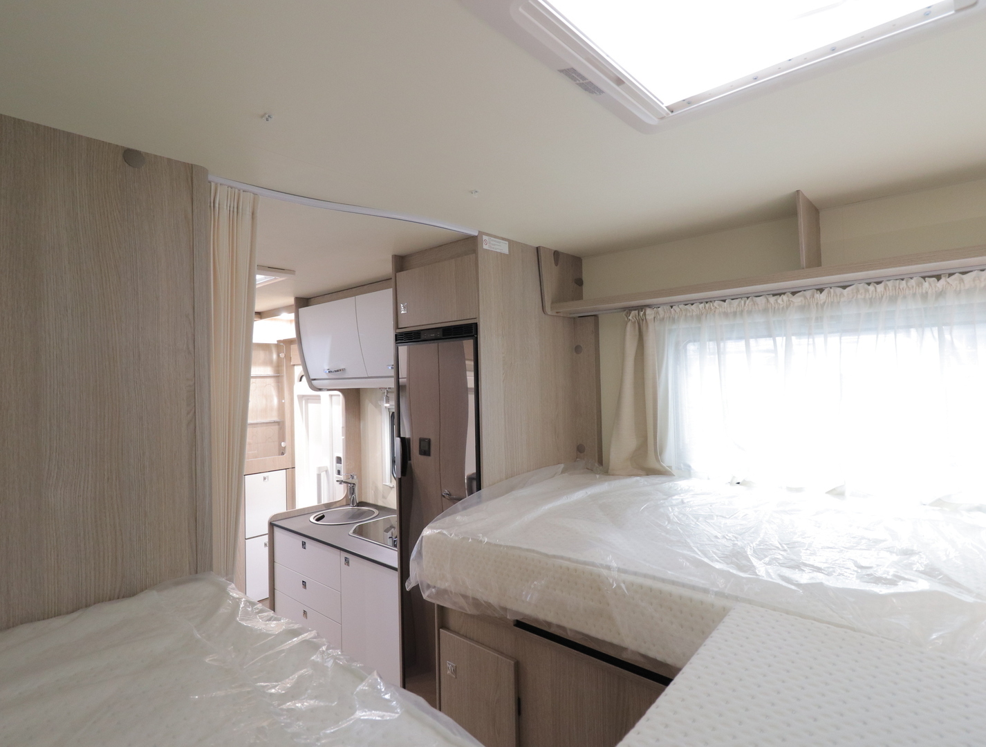 BÜRSTNER Lyseo Time T690 G Skyline Edition 2025