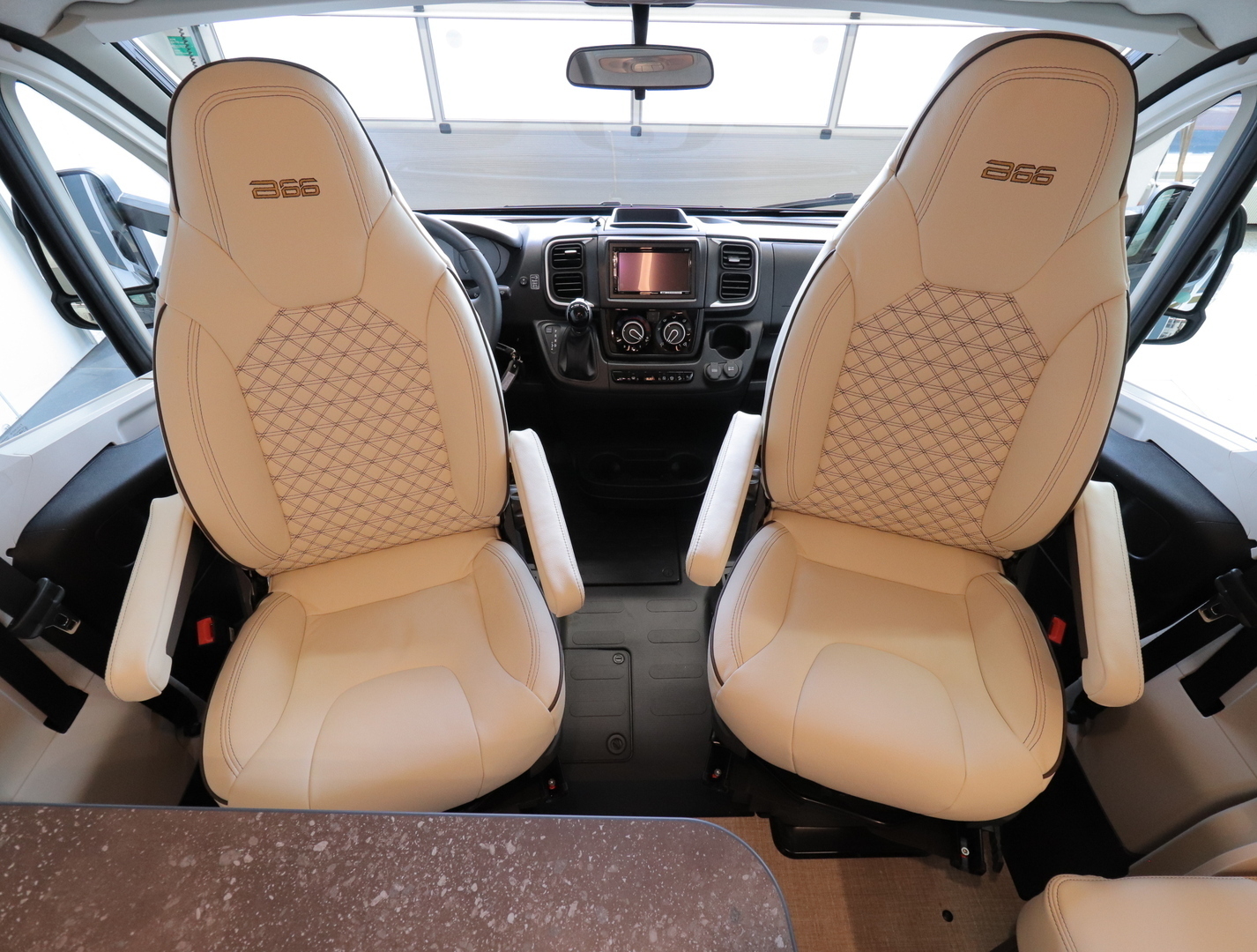 BÜRSTNER B66 EDITION LYSEO TD 690 G 2026