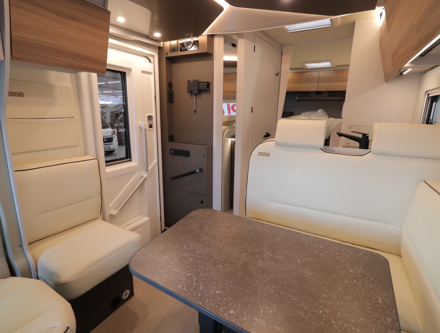 BÜRSTNER B66 EDITION LYSEO TD 690 G 2026