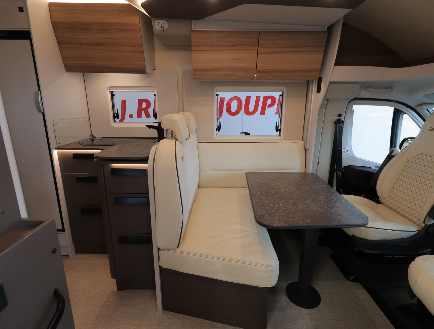 BÜRSTNER B66 EDITION LYSEO TD 690 G 2026