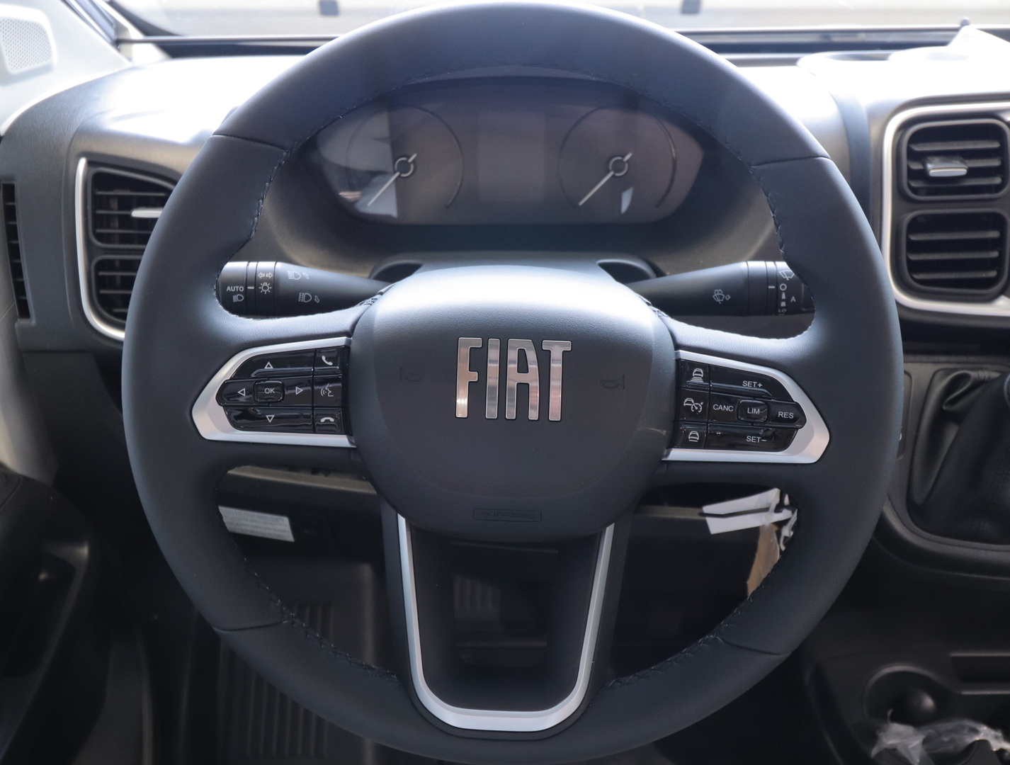 ADRIA MATRIX 670 SL 60 YEARS SELECTION 2026