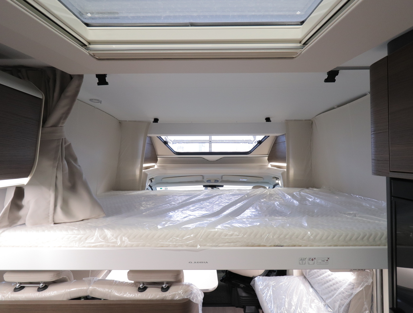 ADRIA MATRIX SUPREME 670 SL ALDE 2026