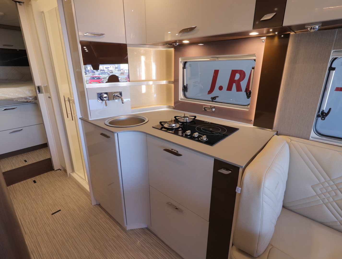 BÜRSTNER ELEGANCE i 920 G ALDE 2024