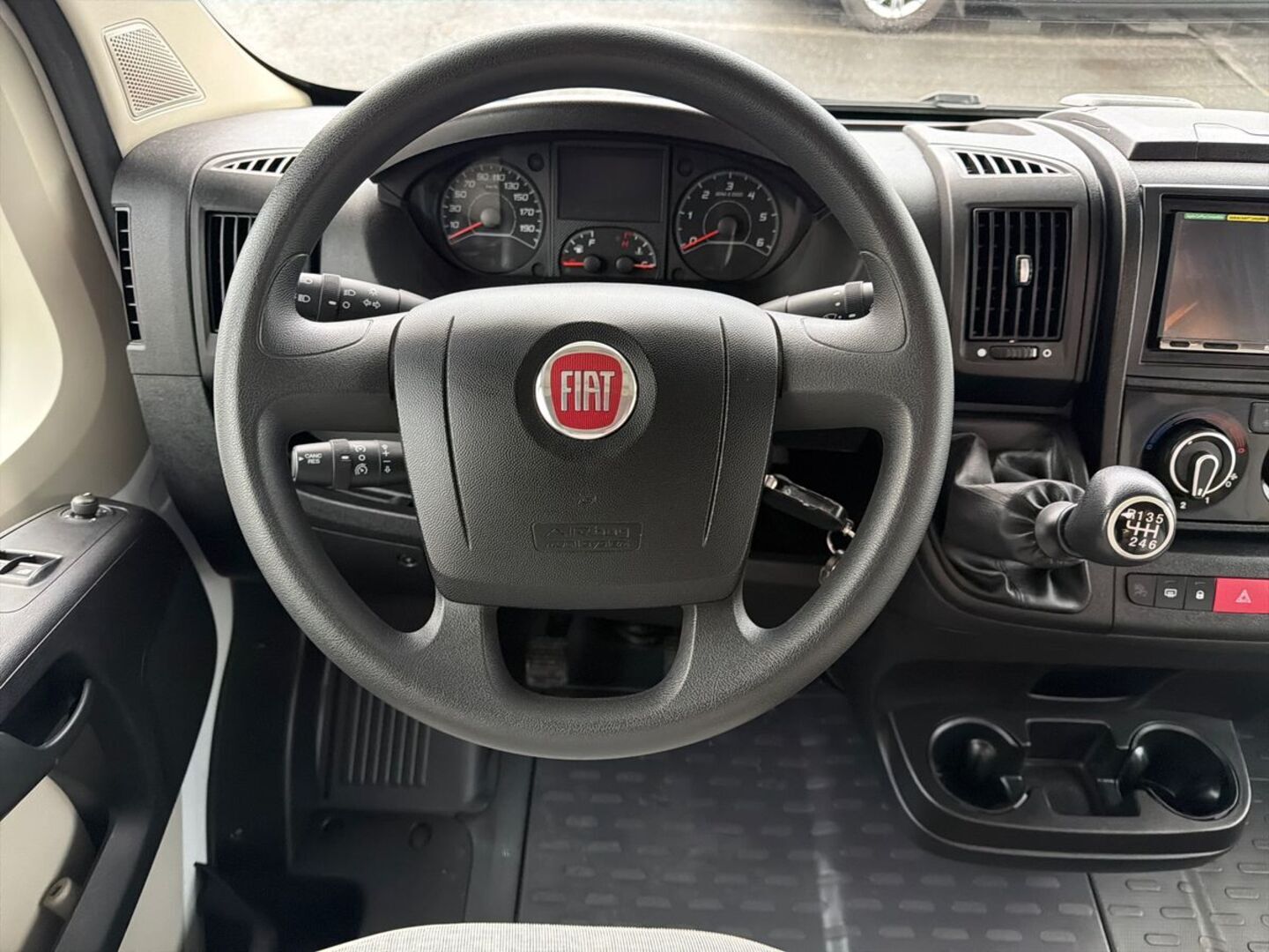 CARADO A 461 2019