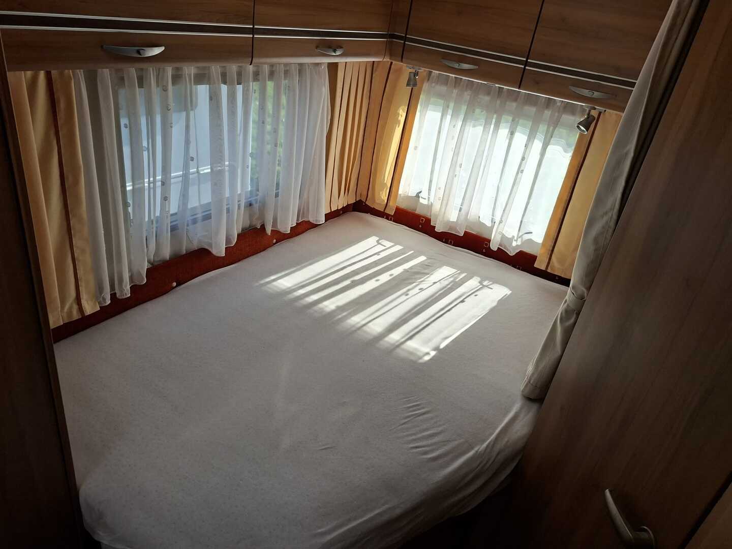 BÜRSTNER T660 Nexxo 2009
