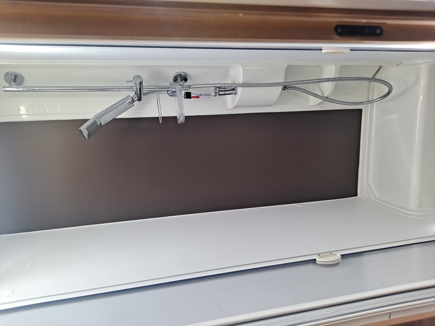 ADRIA Matrix Axess 670 SL 2015