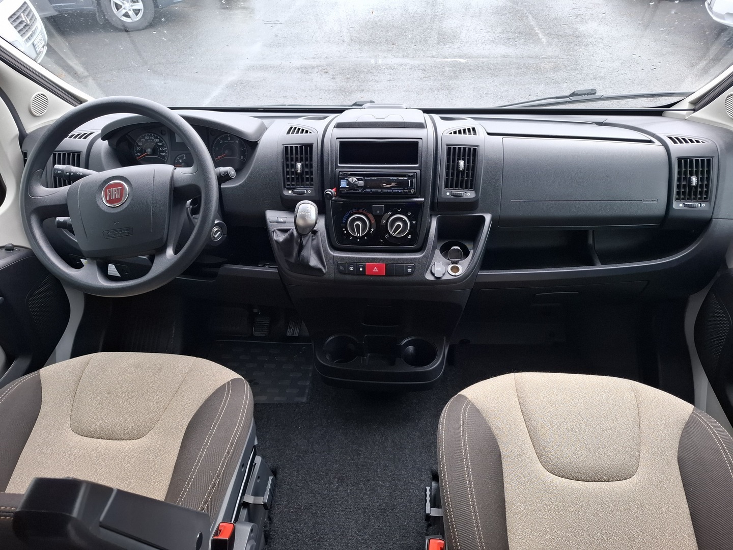 KABE Travel Master  740T 2016