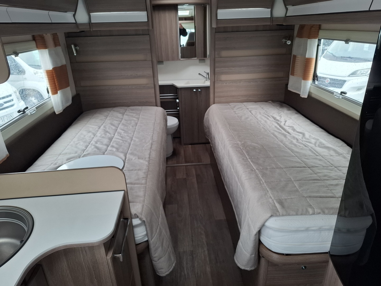 KABE Travel Master  740T 2016