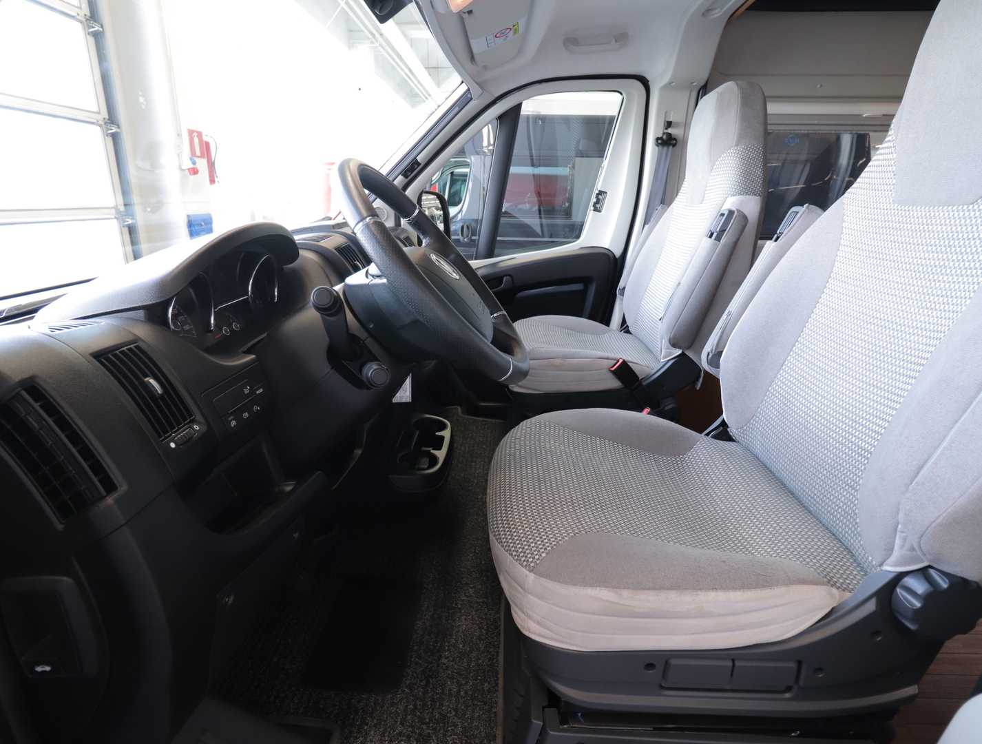 PÖSSL ROADCRUISER R 640 2020