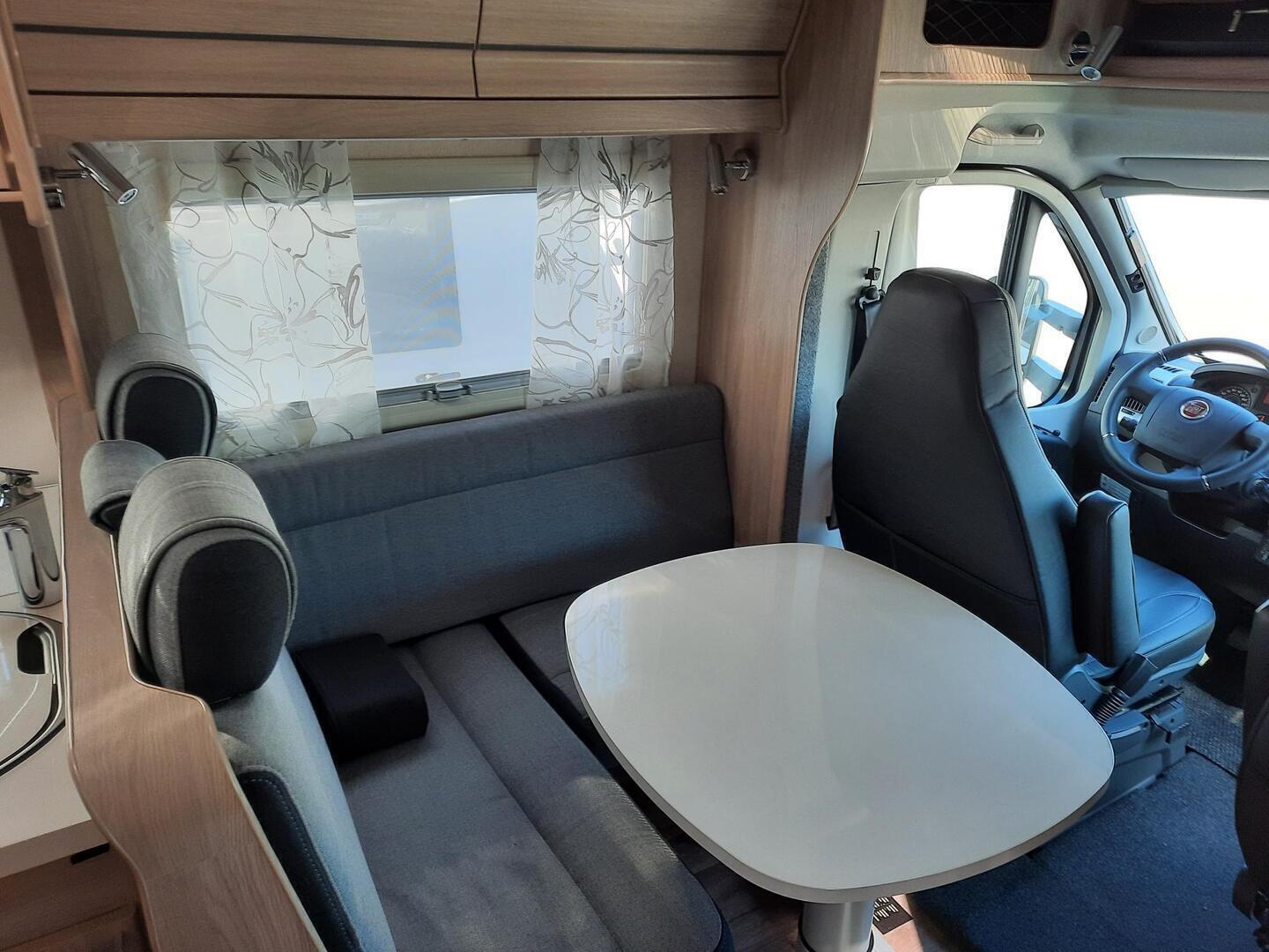 KABE Travel Master Classic 740 LGB 2021