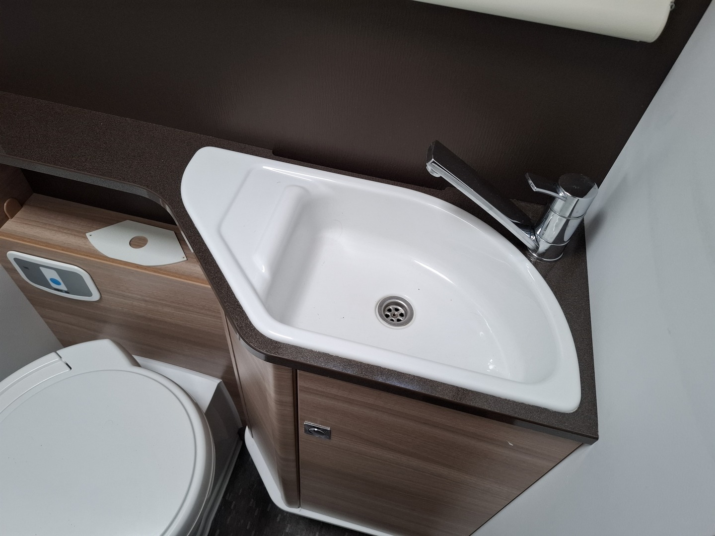 ADRIA MATRIX M 650 SF 2015