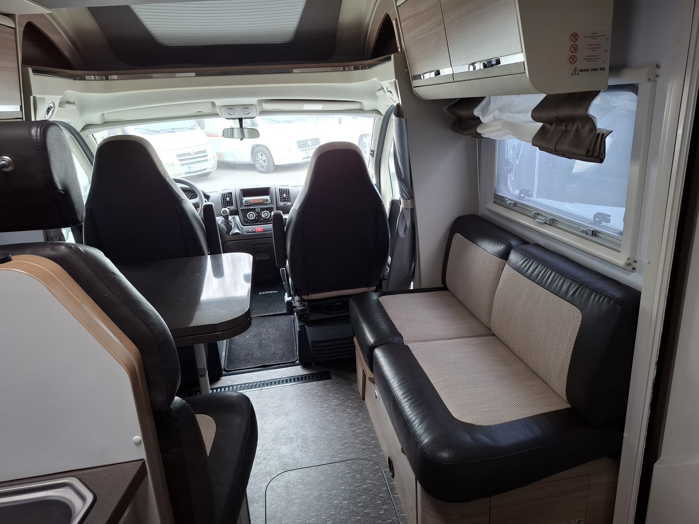ADRIA MATRIX M 650 SF 2015