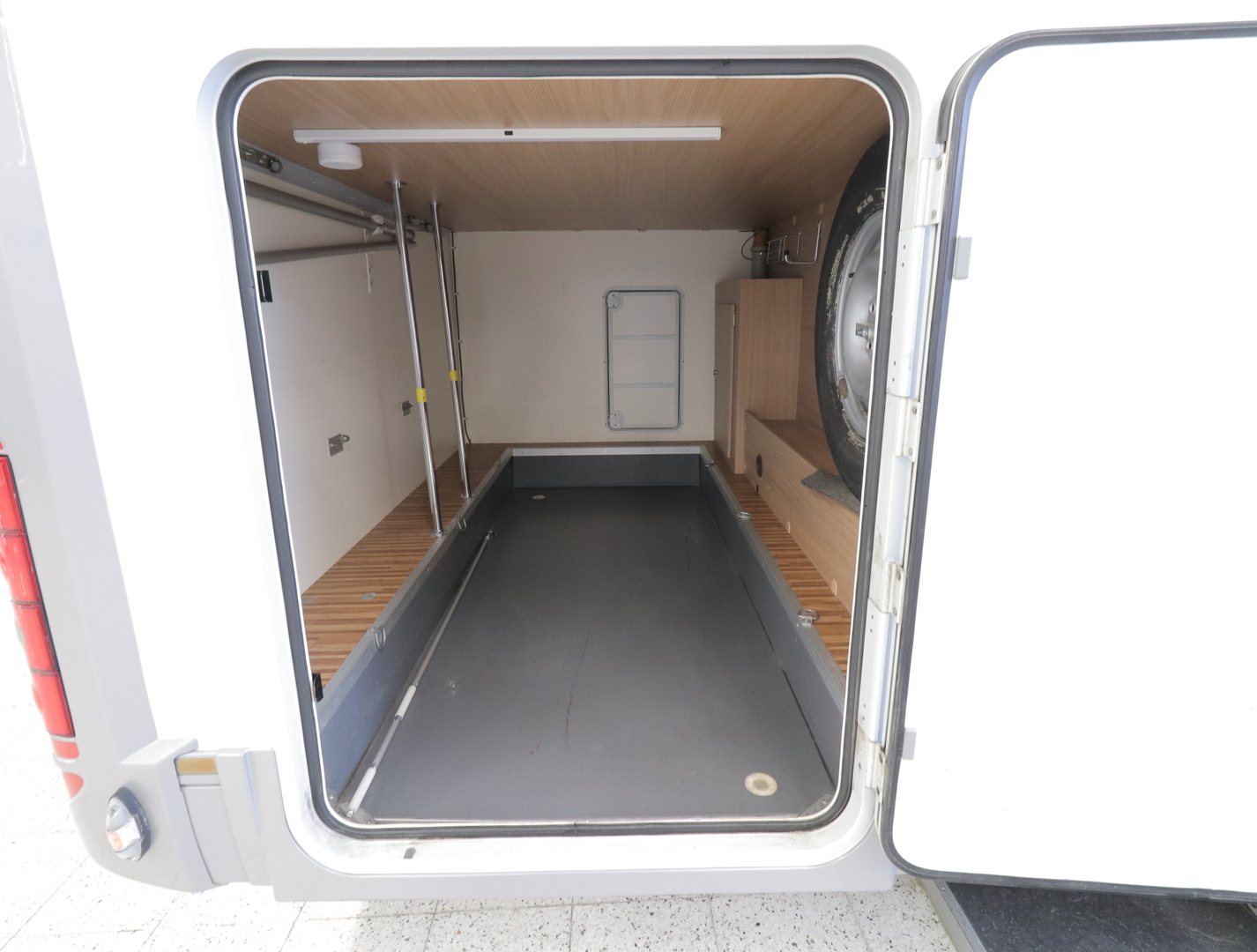 ADRIA Matrix Axess 680 SP 2012