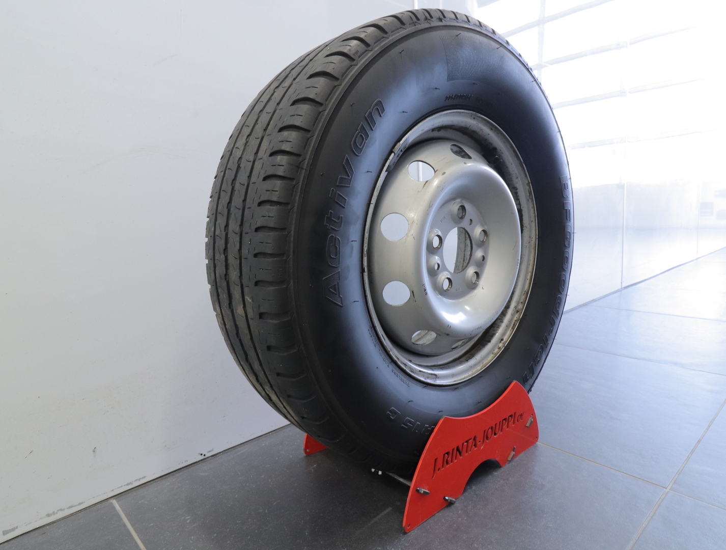 ADRIA Matrix Axess 680 SP 2012