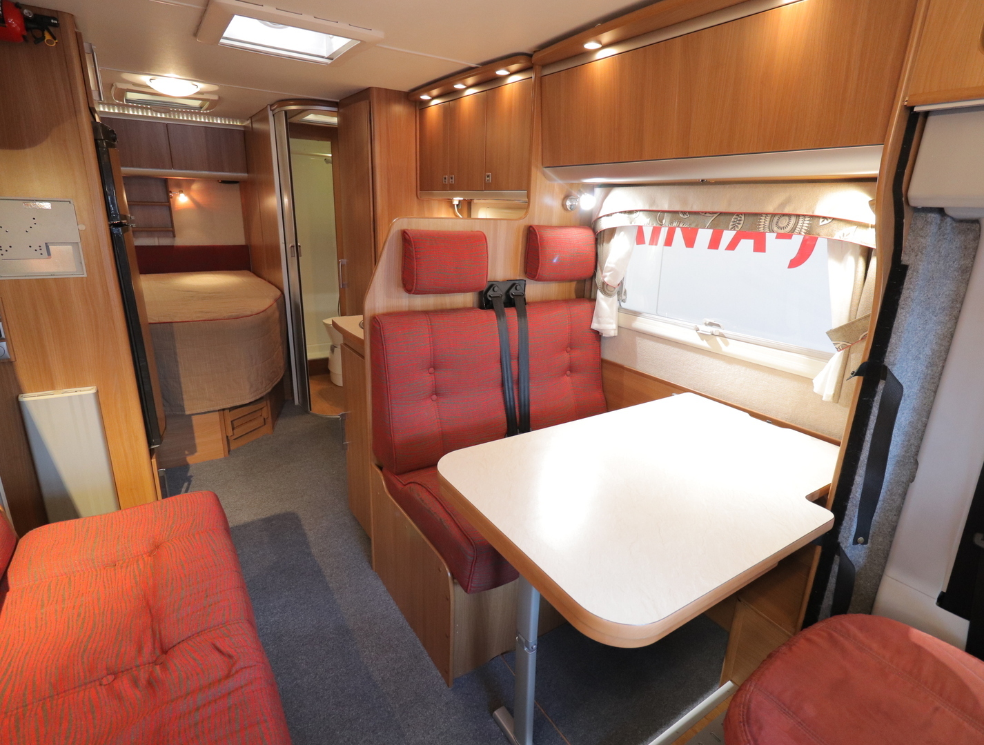 KABE Travel Master 700 XL 2009