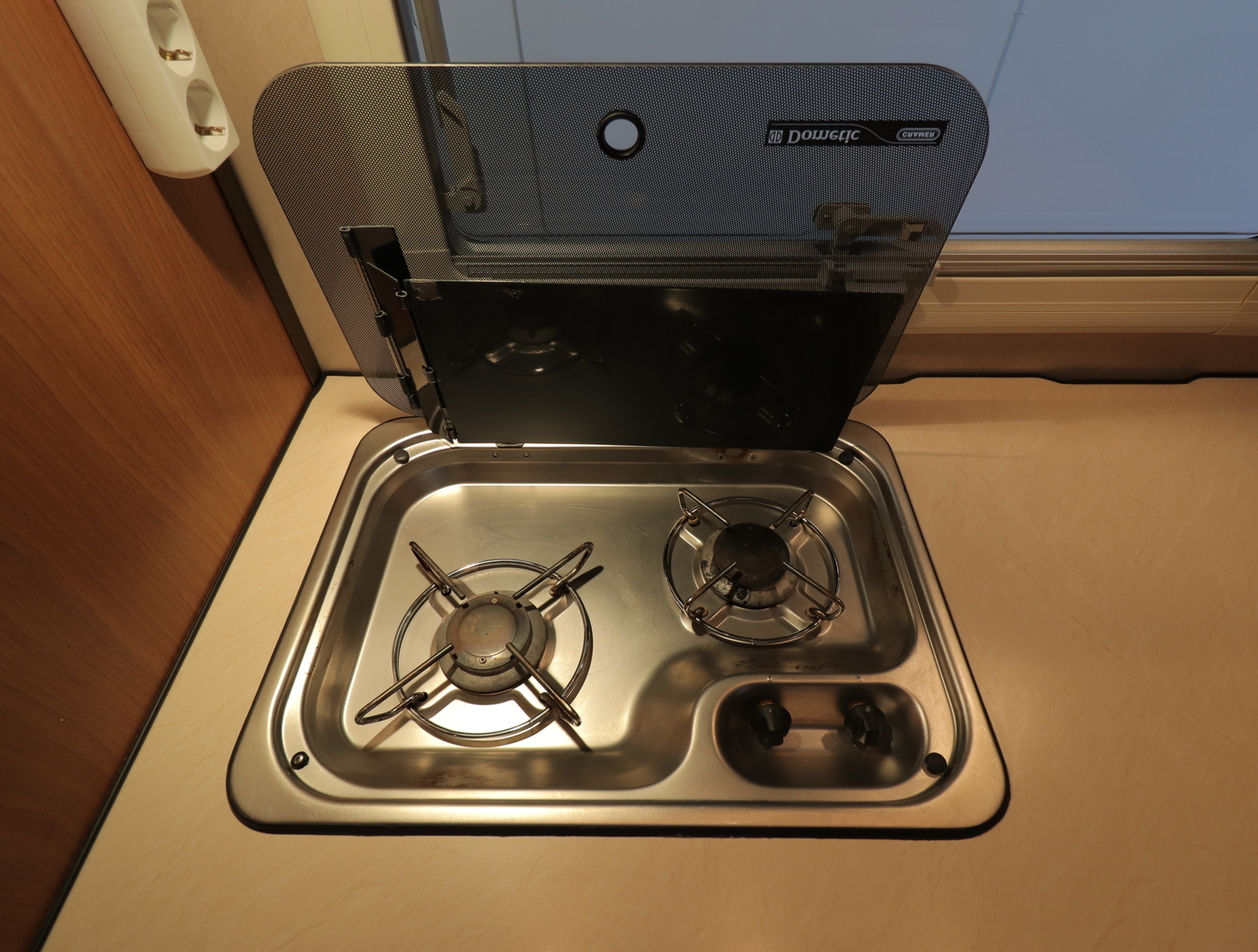 KABE Travel Master 700 XL 2009