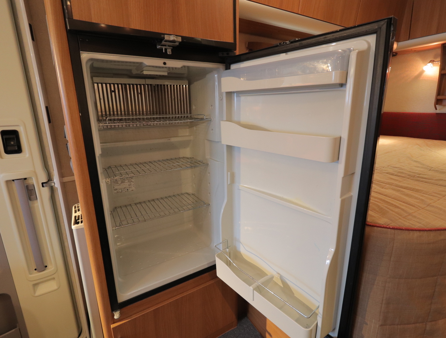 KABE Travel Master 700 XL 2009