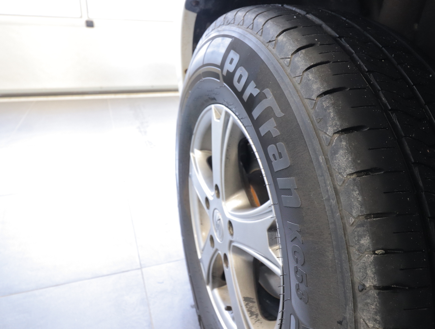 KABE Travel Master 700 XL 2009