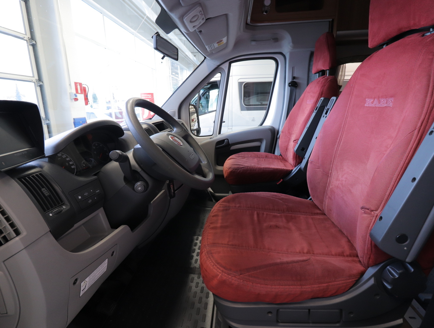 KABE Travel Master 700 XL 2009