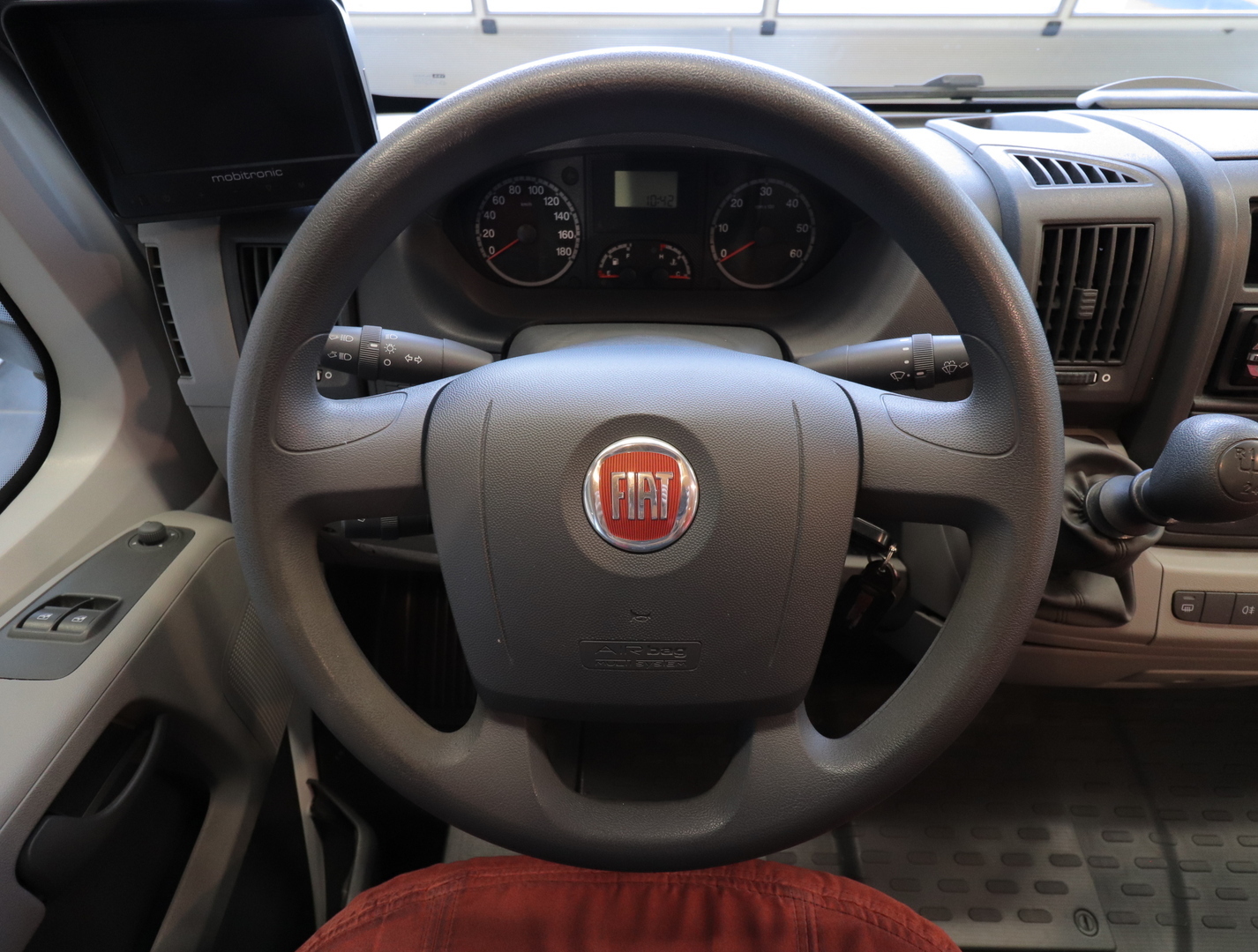 KABE Travel Master 700 XL 2009