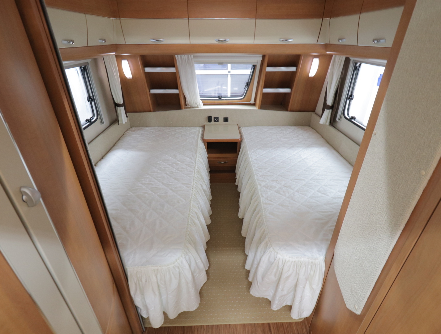 HOBBY Excellent 2011