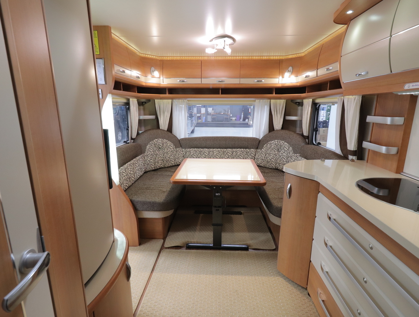 HOBBY Excellent 2011