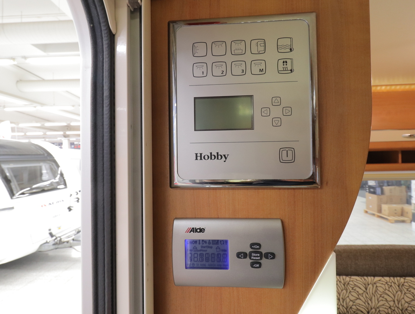 HOBBY Excellent 2011