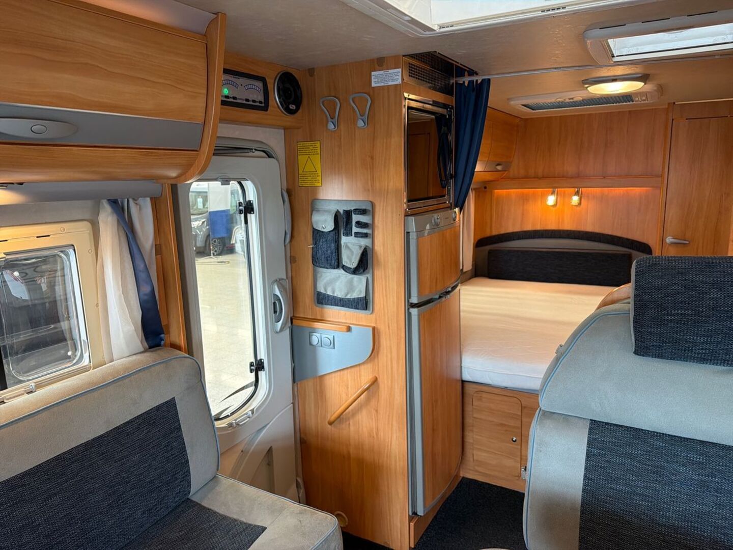 ADRIA Coral S 680 ST 2009