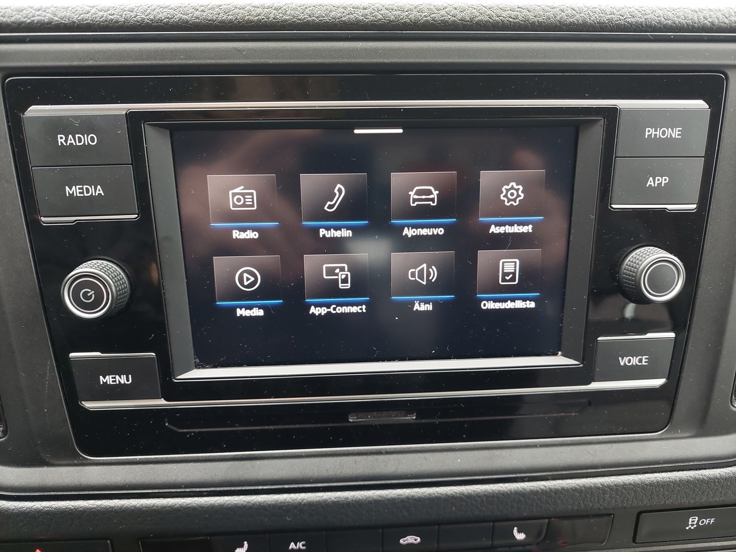 VOLKSWAGEN Grand California 600 2021