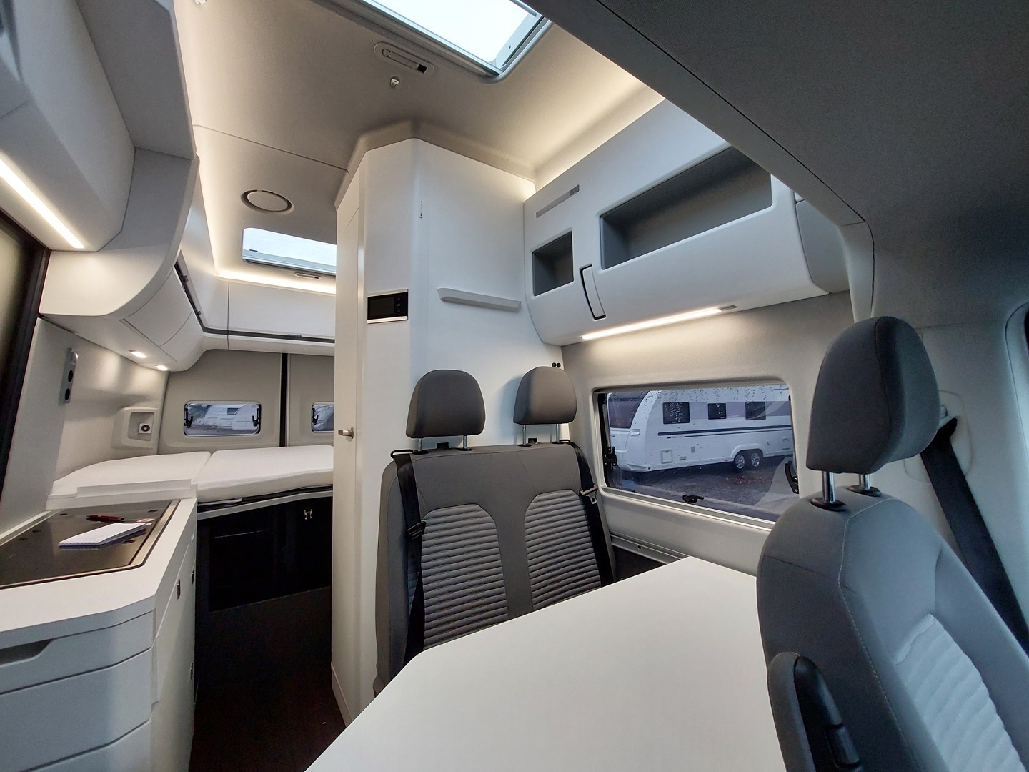 VOLKSWAGEN Grand California 600 2021