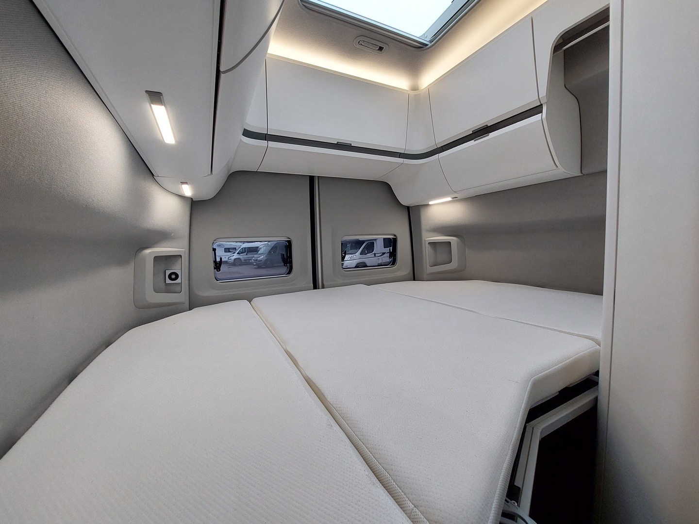 VOLKSWAGEN Grand California 600 2021