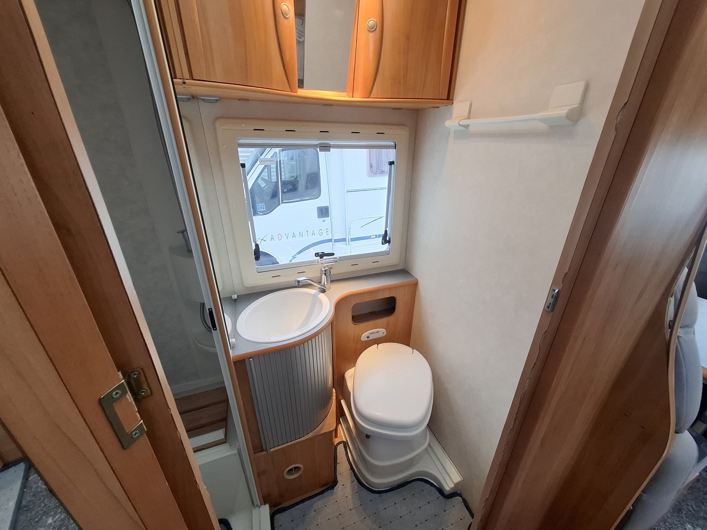 ADRIA Coral Plus 660 SL 2005