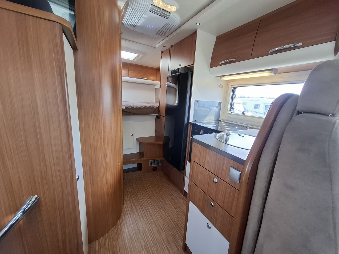 ADRIA Matrix Plus 680 SP 2011