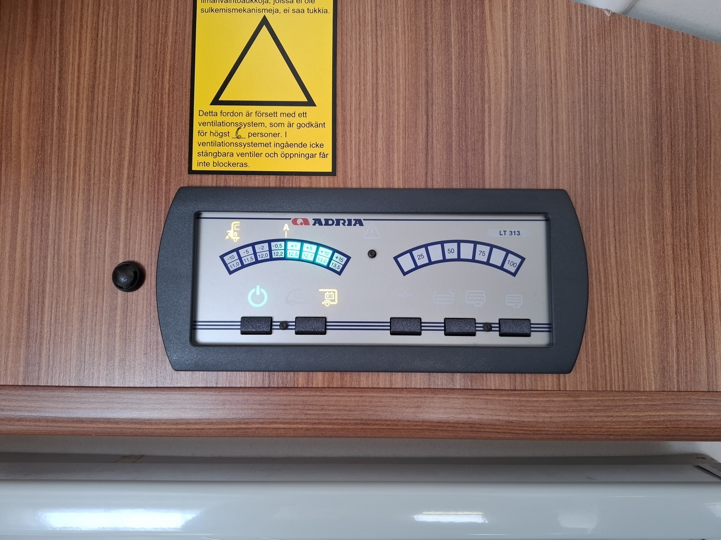ADRIA Matrix Plus 680 SP 2011