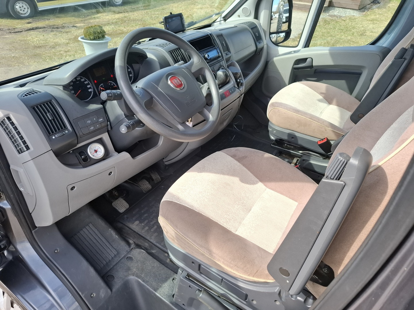 ADRIA Matrix Plus 680 SP 2011