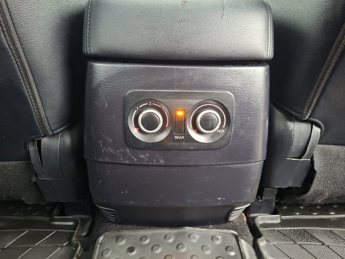MITSUBISHI Pajero 2010