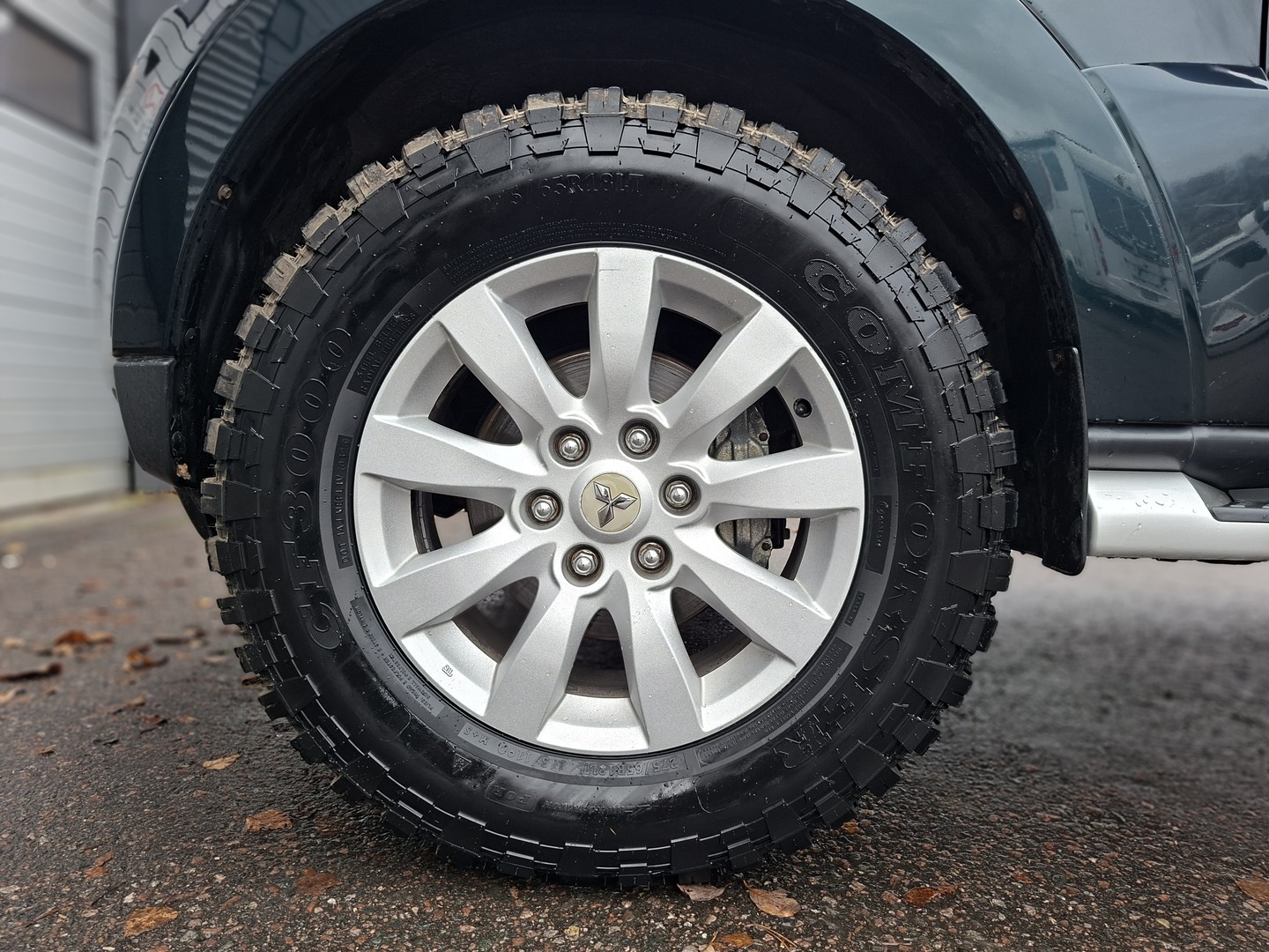 MITSUBISHI Pajero 2010