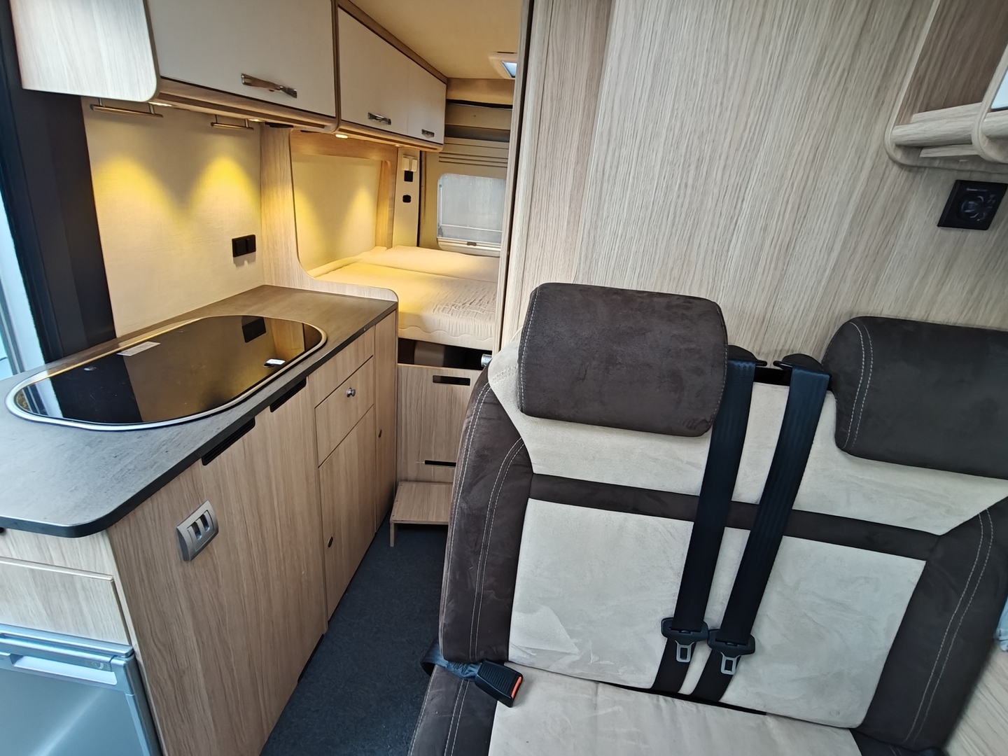 PÖSSL Roadcar Van R 600 2019