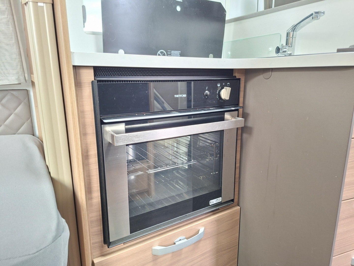ADRIA Matrix Supreme 670 SLT 2019