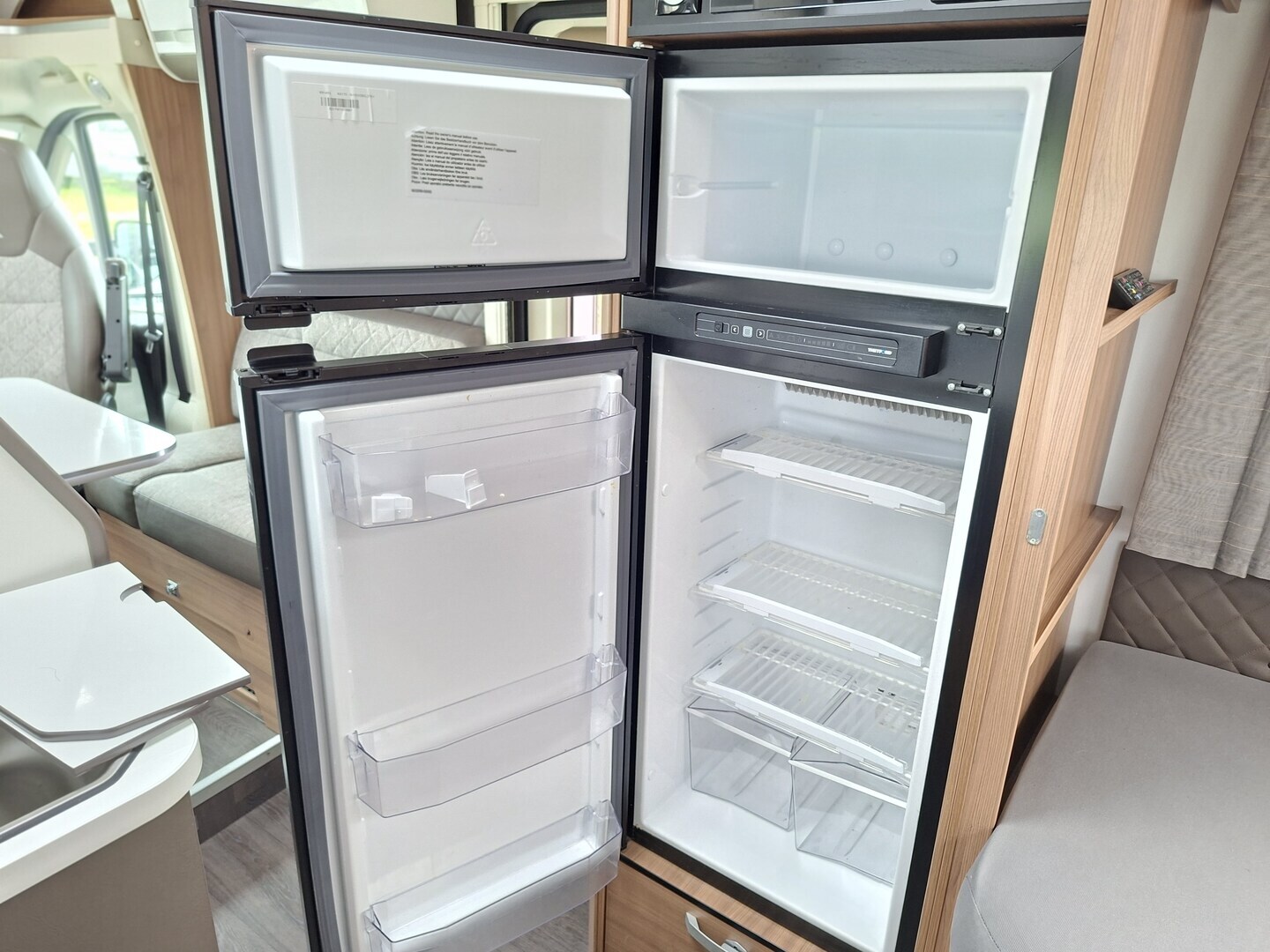 ADRIA Matrix Supreme 670 SLT 2019