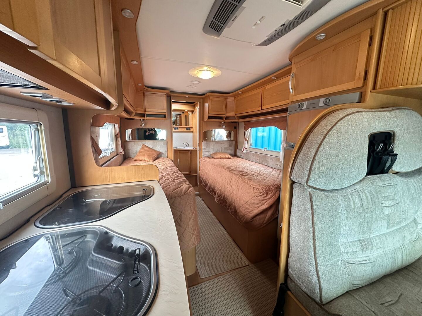 KABE TRAVEL MASTER 750 WT 2008