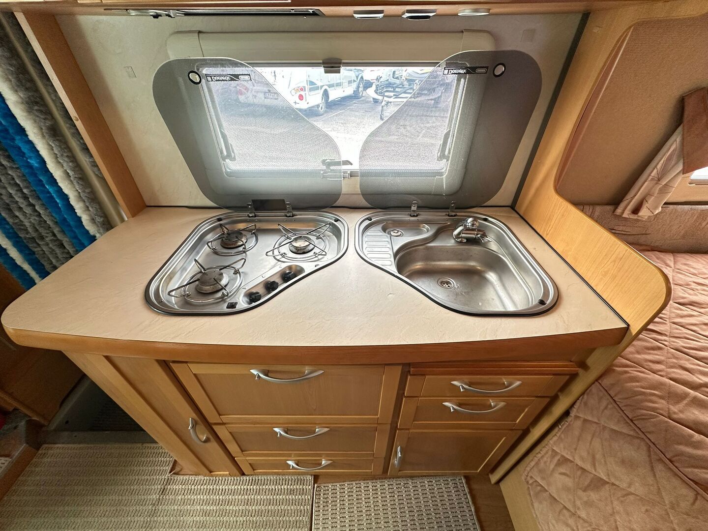 KABE TRAVEL MASTER 750 WT 2008