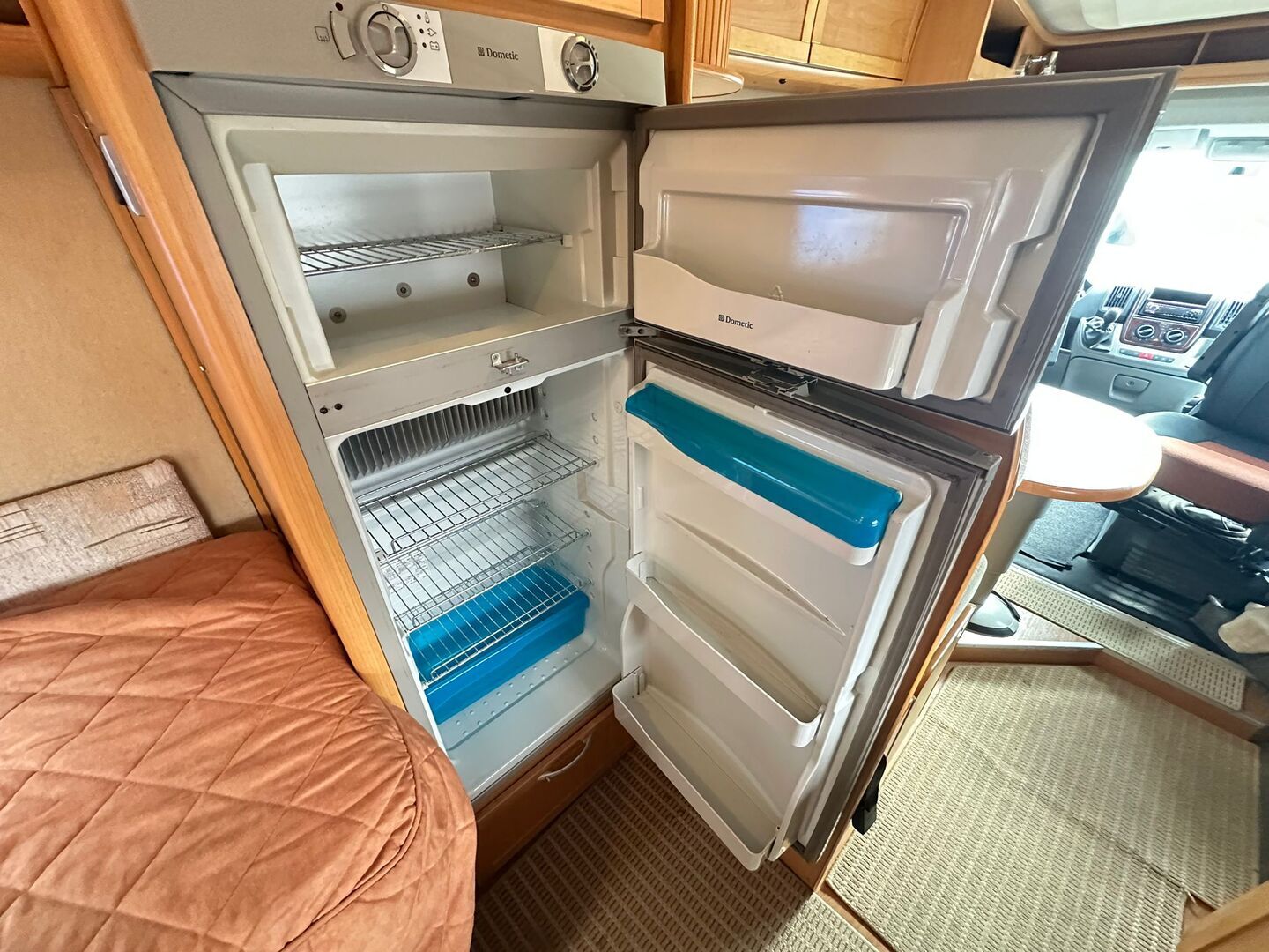 KABE TRAVEL MASTER 750 WT 2008