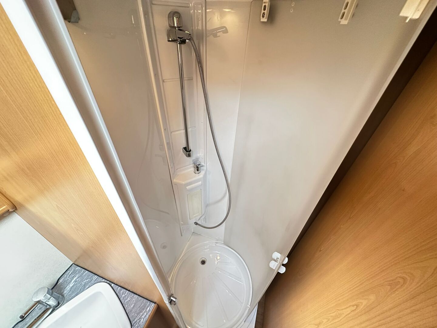 KABE TRAVEL MASTER 750 WT 2008