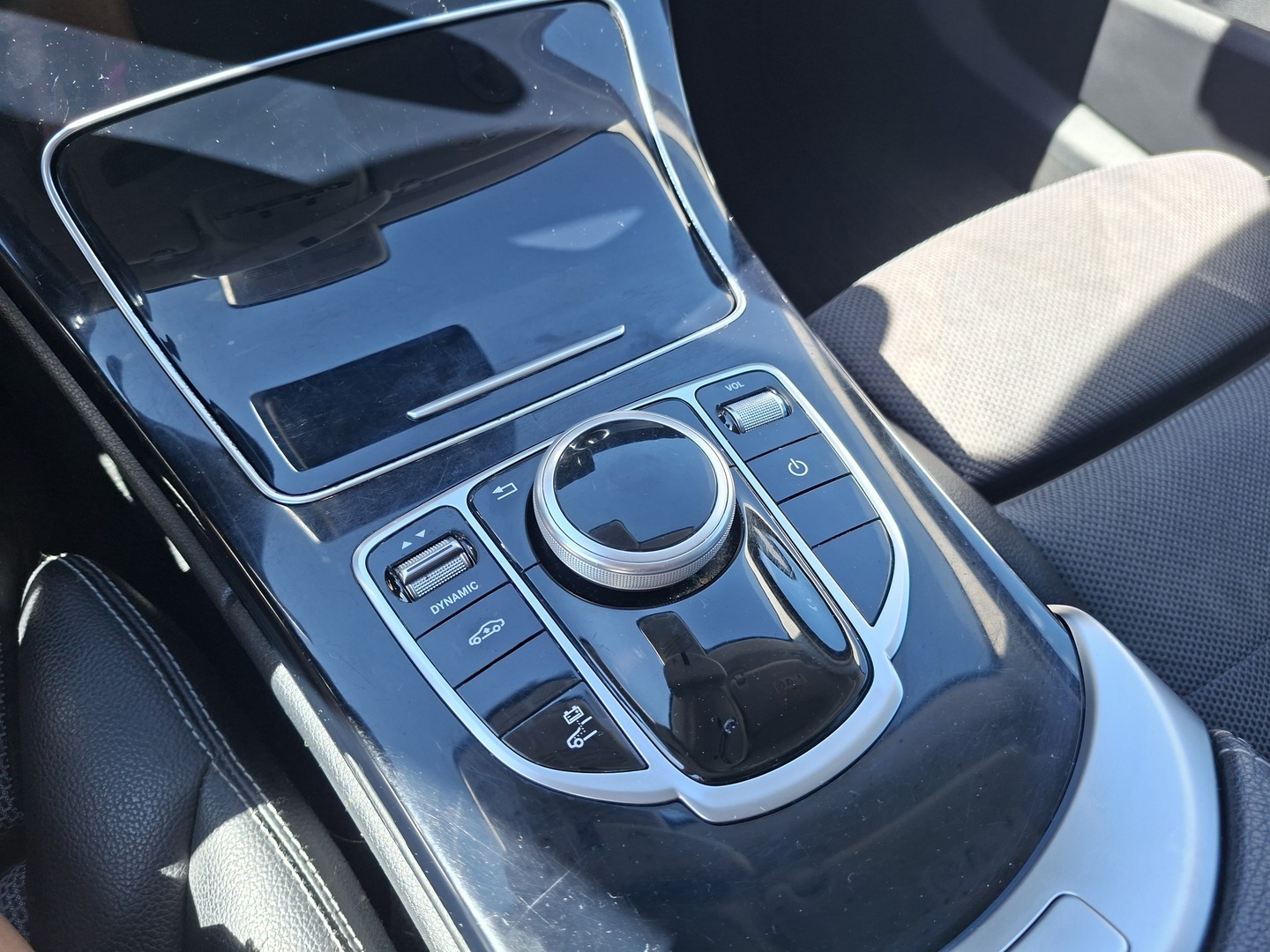 MERCEDES-BENZ C 2018
